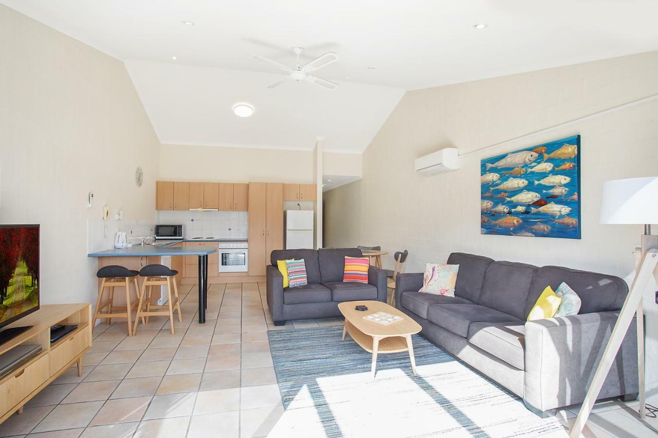 Sails Luxury Apartments เมริมบูลา ภายนอก รูปภาพ